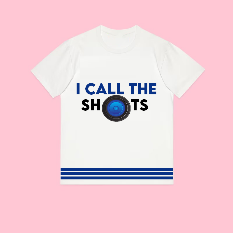 I call the shots Unisex t-shirt