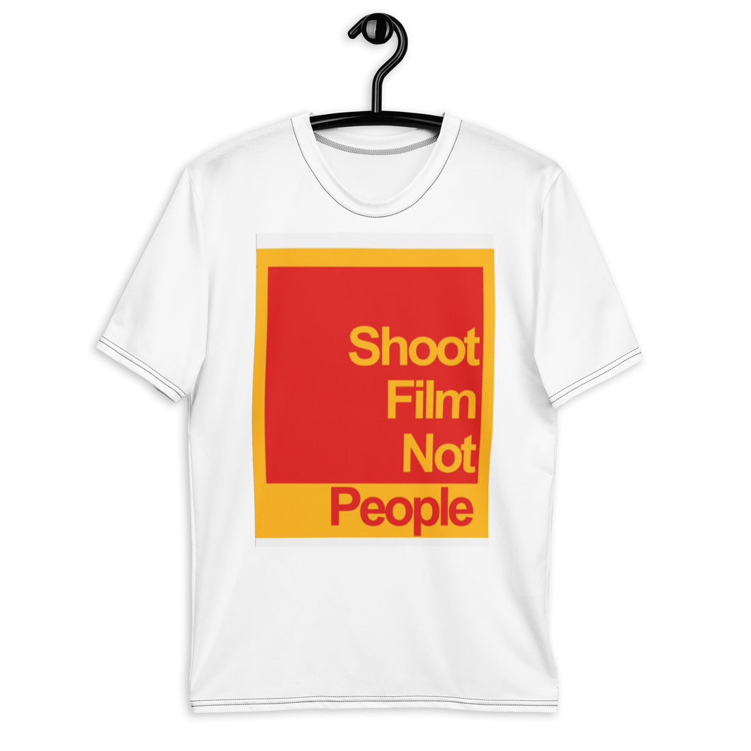 Shoot film not people Men's t-shirt